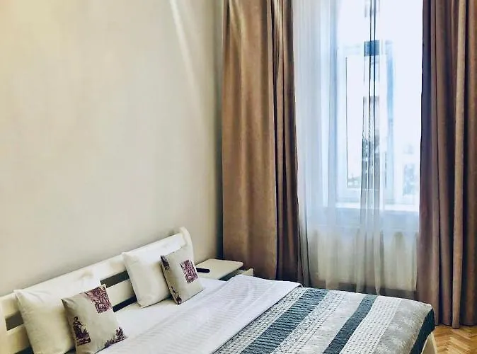 Polska Poduszka 3* Lviv