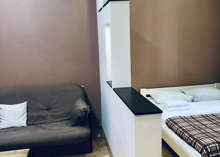 Polska Poduszka Inn Lviv