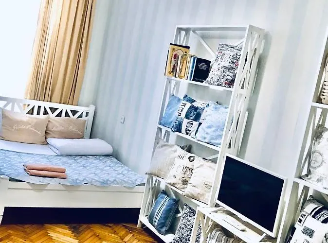 Han/Misafirhane Polska Poduszka Lviv